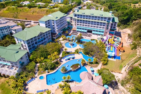 HOTEL GRAN EVENIA BIJAO RESORT